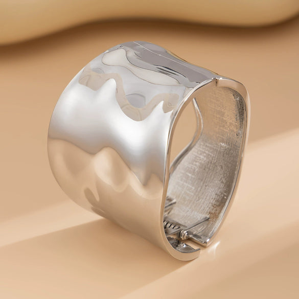 Metal Pleated Electroplated Geometry Bracelet For Women