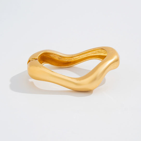 Metal Pleated Matte Exaggerated Irregular Ins Style Electroplated Bracelet