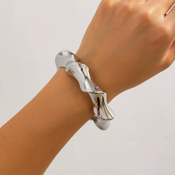 Metal Pleated Punk Geometric Electroplated Bracelet For Women
