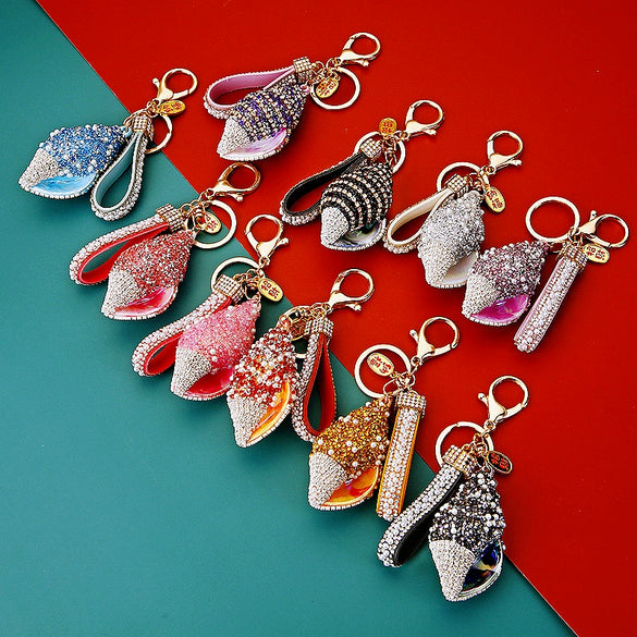 Metal Shell Pearl Conch Car Keychain With Diamond Encrustment For Men And Women As Bag Pendant And Gift