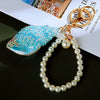 Metal Shell Pearl Conch Car Keychain With Diamond Encrustment For Men And Women As Bag Pendant And Gift