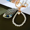 Metal Shell Pearl Conch Car Keychain With Diamond Encrustment For Men And Women As Bag Pendant And Gift