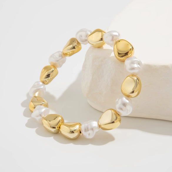 Metal Smooth Water Drop Hug Irregular Imitation Pearl Bracelet With Electroplating Process And Fashion Trend Design