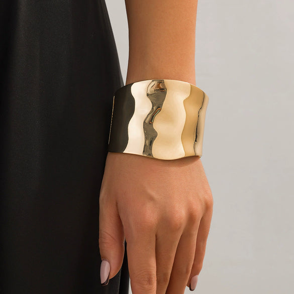 Metal Square Retro Style Electroplated Women's Bracelet