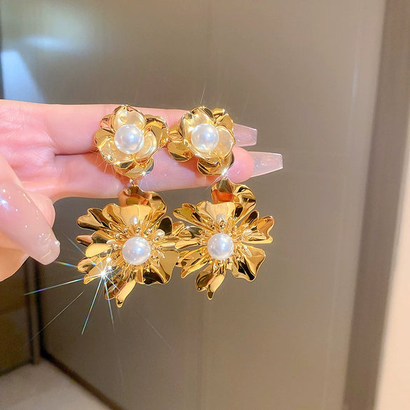 Metal Tassel Earrings With Flower Pattern Electroplated In Silver Needle Style Fashion Light Luxury Cold Retro Allmatch Highend For Women