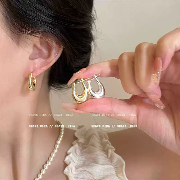 Metal Ushaped Women's Electroplated Earrings With Geometric Design