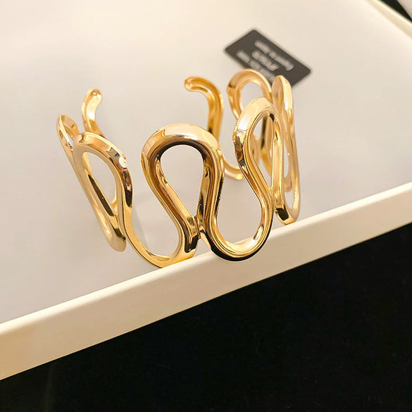 Metal Wave Bracelet With Geometric Design Electroplated For Wholesale High Sense Light Luxury Jewelry