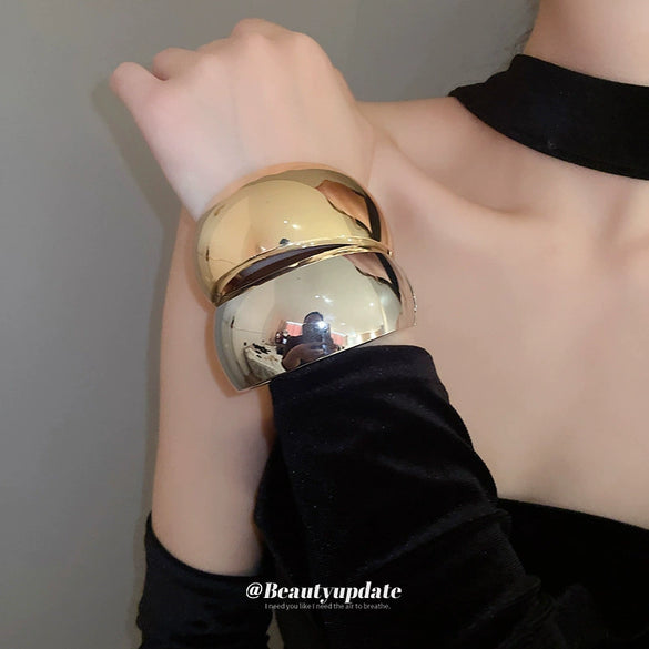Metal Wide Face Women's Simple Niche Design Exaggerated Geometric Electroplated Bracelet