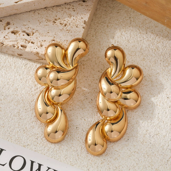 Metal Women's Earrings Fashion Modern Style Water Drops Shape Stitching Flower Gold Plated