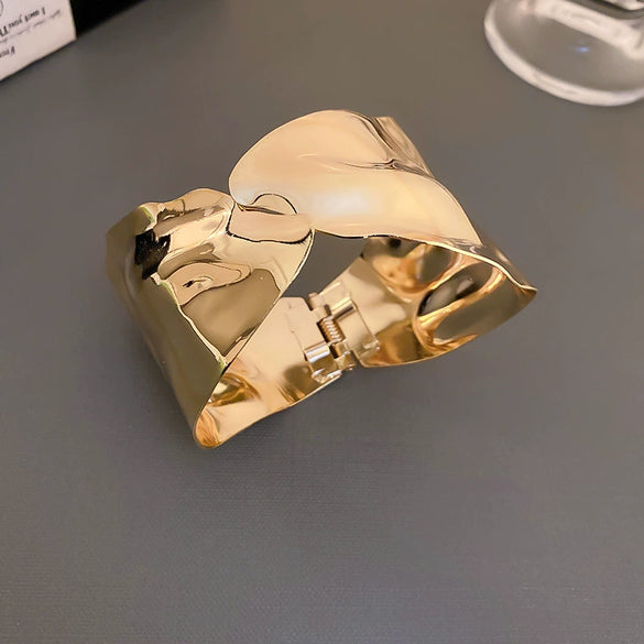 Metallic Geometric Irregular Wave Texture Open Bracelet For Women With Electroplating