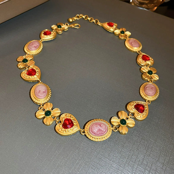 Mid Ancient Style Flower Portrait Diamond Necklace For Women Made Of Copper With Diamond Treatment Featuring A Love Themed Pendant And A Clavicle Chain Design
