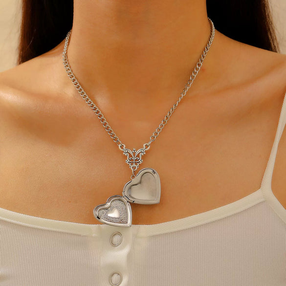 Mini Heart Shape Copper Retro Jewelry Necklace With Electroplating