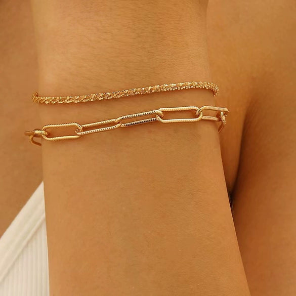 Minimalist Alloy Cross Pendant Necklace Set With Electroplating Water Wave Chain For Women