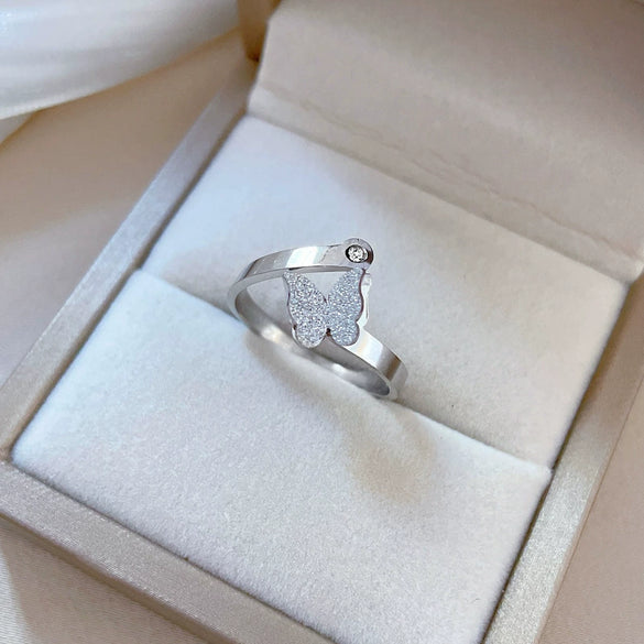 Minimalist Butterfly Titanium Steel Crown Pattern Polished Bungee Ring For Men And Women