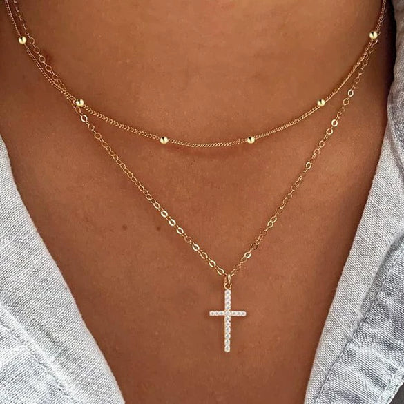 Minimalist Figure Eight Cross Necklace For Women Copper Geometric Pendant Clavicle Chain With Zircon Inlay And Electroplated Finish