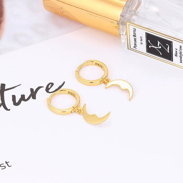 Minimalist Geometric Moon Baroque Style Sterling Silver Buckle Stud Earrings For Women