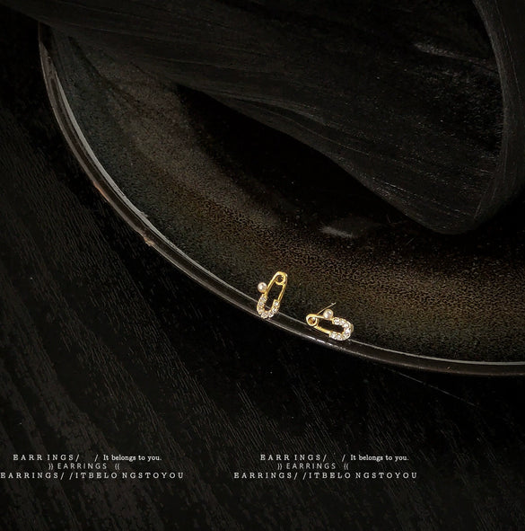 Minimalist Geometric Paper Clip Stud Earrings For Women Copper With 925 Silver Needles 14K Gold Plated Micropaved Zircon Earrings