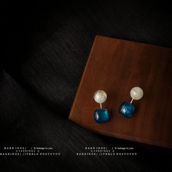Minimalist Geometric Square Liuli Glass Earrings For Women With Electroplated Chic Fashion Design
