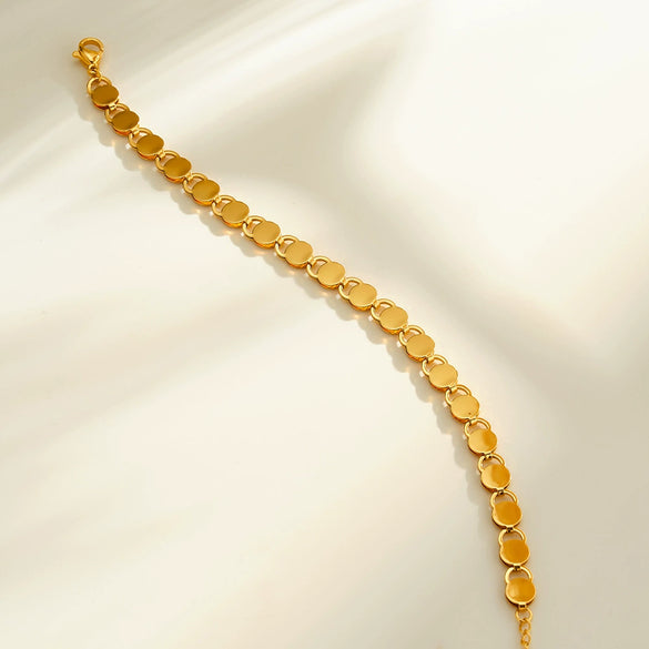 Minimalist Geometric Stainless Steel Bracelet For Women With Gold Plated Vacuum Electroplated Finish And Light Luxury Design