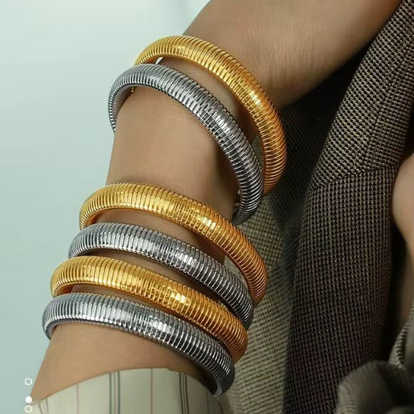 Minimalist Stainless Steel Elastic Ring Bracelet Titanium Steel Plated 18K Gold Striped Bracelet