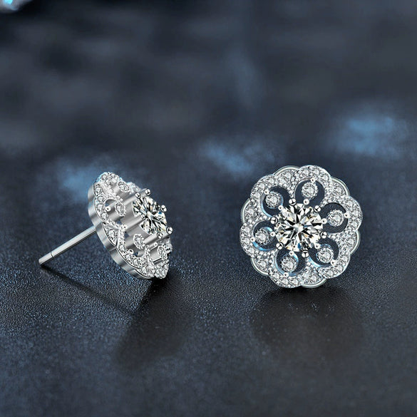 Minimalist 925 Sterling Silver Flower Earrings For Women