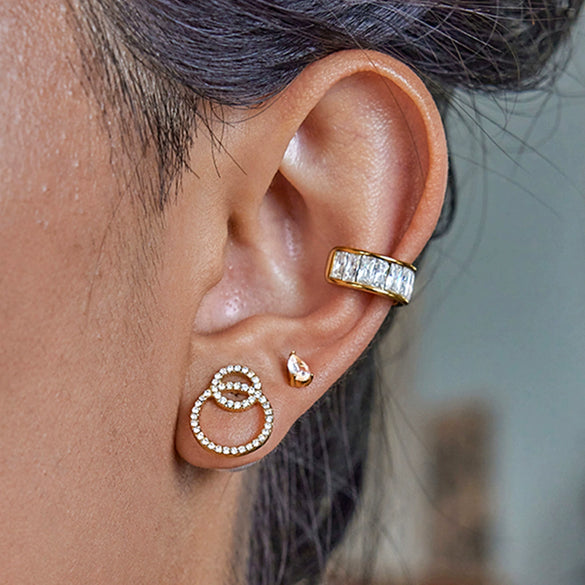Minimalist Style Stainless Steel Pearl Earrings With Diamonds And Hollow Oval Geometric Design Electroplated Jewelry For Women
