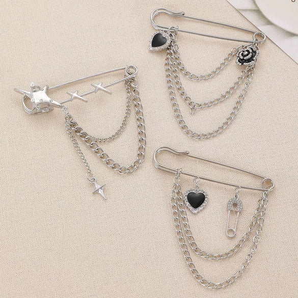 Minimalist Unisex Punk Hip Hop Heart Shaped Alloy Brooch With Paperclip Chain And Electroplating Process