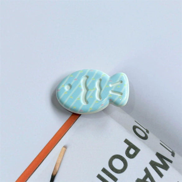 Mixed Materials Handmade Fish Pattern Women's Hair Clip