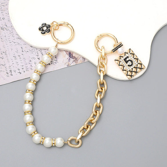 Mobile Phone Shell Jewelry Chain Plastic And Resin Material Fashion Style Hand Chain Pattern Electroplating Process For Women