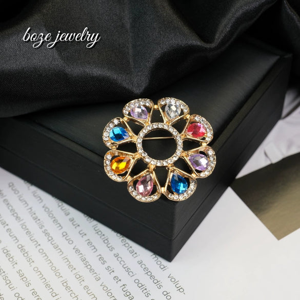 Multifunctional Rhinestone Brooch Zinc Alloy Geometric Electroplating For Women And Unisex