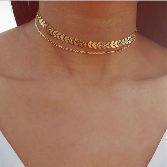 Multilayered Wearing Temperament Women Sequins Short Clavicle Necklace Double Fashion Fishbone Chain Necklace