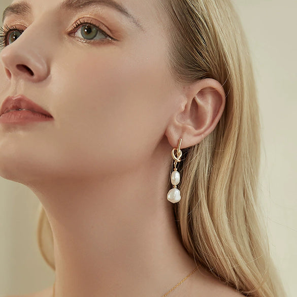 Natural Baroque Pearl Simple Retro Long Knot Slimming Earrings