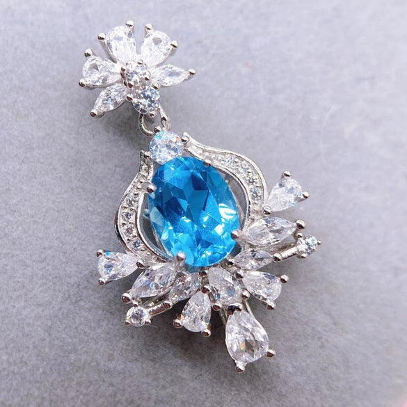 Natural Blue Topaz Gem Inlaid U Shaped Geometric Sterling Silver Pendant Necklace In Simple Fashion Style