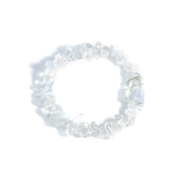 Natural Crystal Gravel Stretch Bracelet For Women And Unisex With Irregular Stone Look And Geometric Style