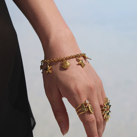 Natural Freshwater Pearl Conch Shell Bracelet And Anklet In 316L Stainless Steel With Geometric Pattern And Electroplating For Women In Marine Series