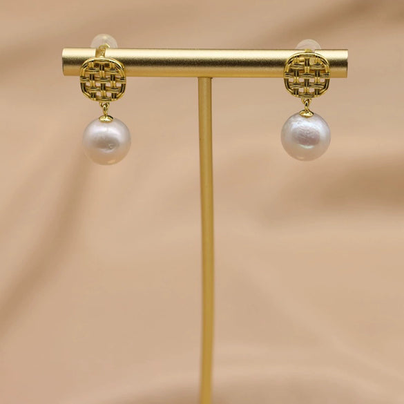 Natural Freshwater Pearl Earrings In 925 Sterling Silver Geometric Retro Electroplated Simple High Quality Jewelry For Women