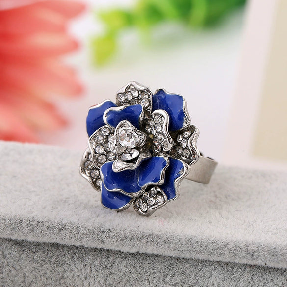Natural Style Alloy Flower Ring With Diamond Look Rose Design Drop Oil Finish And Adjustable Open Band
