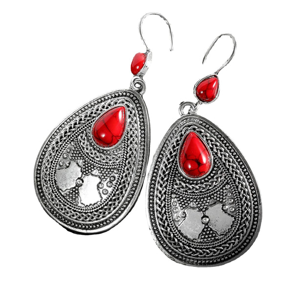 Natural Style Electroplated Metal Drop Earrings With Red Pine Gem Retro Court Inspired Statement Jewelry