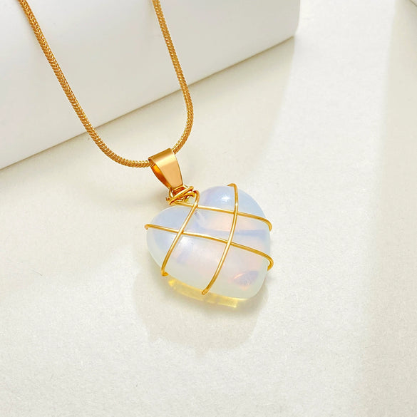 Necklace Alloy Pink Crystal Opal Heart Shaped Electroplated Clavicle Chain For Girls