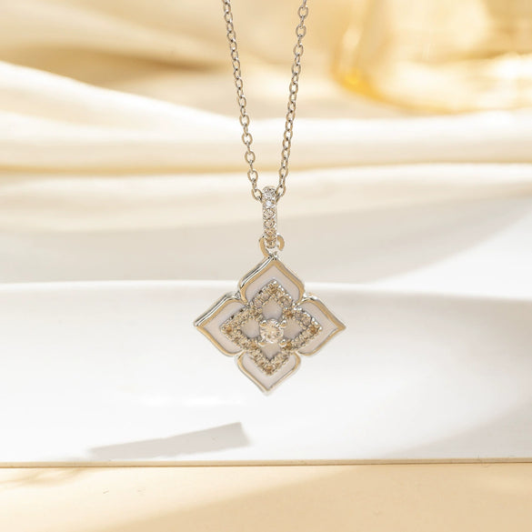 Necklace Copper Goldplated Flower Fourleaf Clover Rhombus Simple Versatile Women's O Word Chain Jewelry