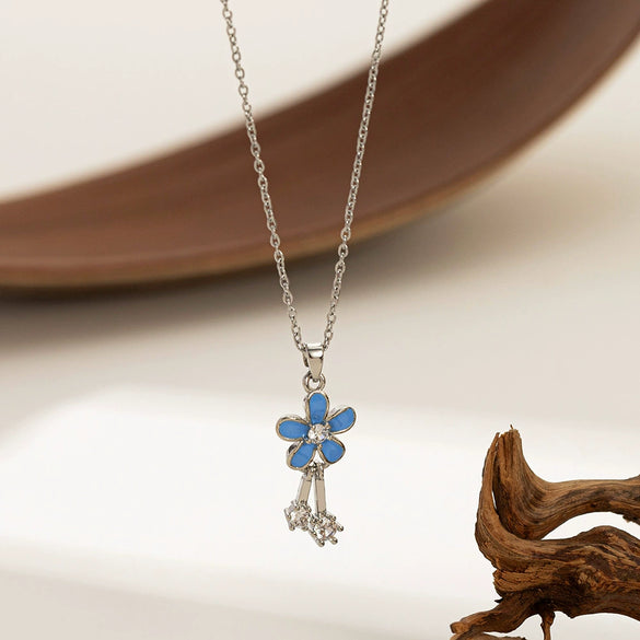 Necklace Copper Titanium Steel Star Heart Shape Bow Electroplating Women's Niche Light Luxury Pendant Accessories Clavicle Chain