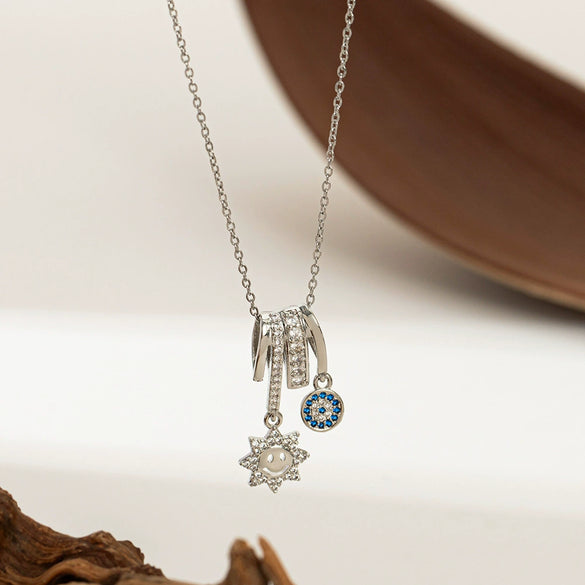 Necklace Copper Titanium Steel Star Heart Shape Bow Electroplating Women's Niche Light Luxury Pendant Accessories Clavicle Chain
