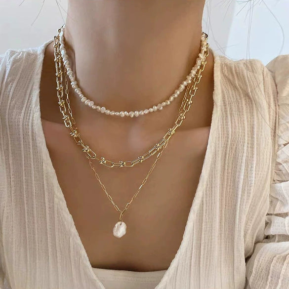 Necklace Fresh Water Pearl Alloy Mixed Gem Inlay Geometric Electroplating Snake Bone Chain