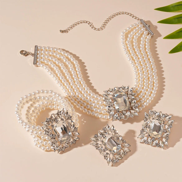 Necklace Imitation Pearl Diamondencrusted Geometric Clavicle Chain For Women
