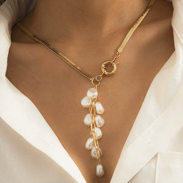 Necklace Imitation Pearl Geometric Copper Iron Electroplating Bone Chain