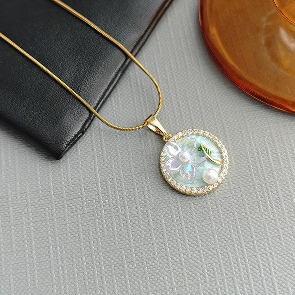 Necklace Pearl Fivepetal Flower Copper Titanium Steel Electroplating O Word Chain Women's Fashion