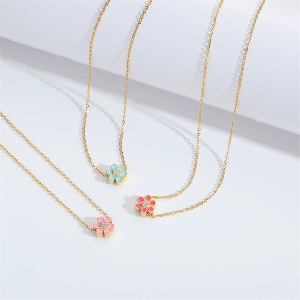Necklace Pendant Clavicle Chain Mixed Gemstone Inlay Copper Dripping Oil Flower Design Women Minimalist