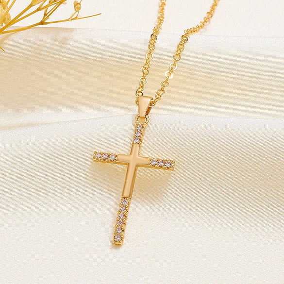 Necklace Pendant Micro Inlaid Zircon Cross Copper Alloy Geometric Electroplating For Women
