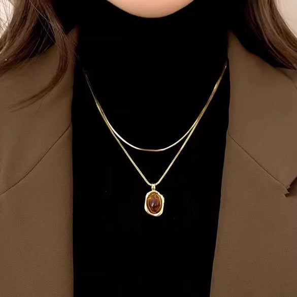 Necklace Pendant Women's Titanium Steel Alloy Geometric Electroplating Imitation Tiger Eye Clavicle Chain Light Luxury Niche Highend Sense Allmatch Internet Celebrity Accessories