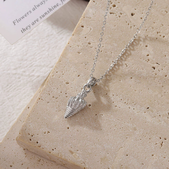 Necklace Shell Conch Pendant Titanium Steel Geometric Simple Retro Light Luxury Women's Electroplating O Word Chain